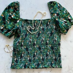 Puff Sleeve Smocked Top szM